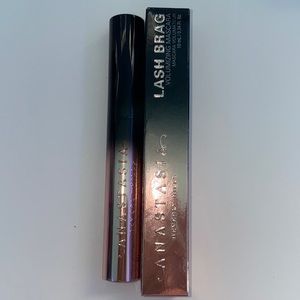 Anastasia Lash Brag Volumizing Mascara